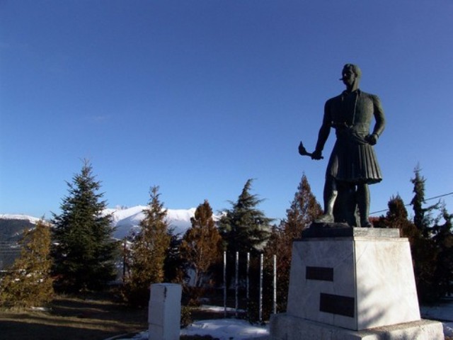 Τιμητική Πρόσκληση του  Δικτύου «ΠΕΡΡΑΙΒΙΑ»   σε Ημερίδα του Συλλόγου Λιβαδιωτών Κατερίνης    στα πλαίσια των εκδηλώσεων για τα 100 χρόνια από την ίδρυσή του -Κυριακή 22 Απρίλιου 2018 και ώρα 11.00 π.μ. στην Κατερίνη